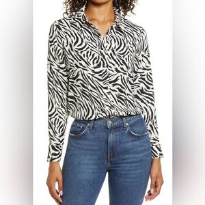 Halogen Hidden Button Long Sleeve Blouse, IVORY BLACK FEATHER TIGER, Medium, NWT